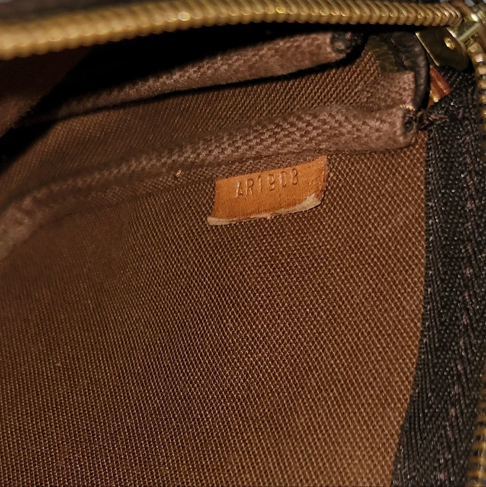 Louis Vuitton Brown Monogram  Pochette - Picture 11 of 13